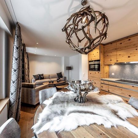 Unique Alpic Style Apartment In The Heart Of 다보스 외부 사진