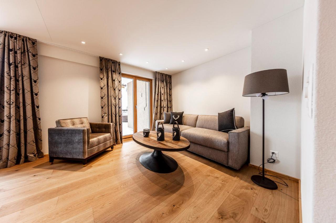 Unique Alpic Style Apartment In The Heart Of 다보스 외부 사진